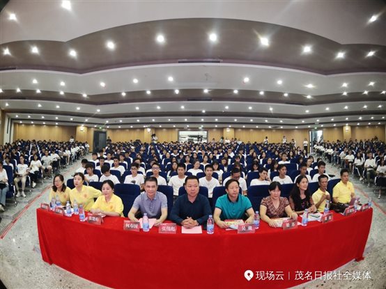 C:\Users\Lenovo\AppData\Local\Temp\WeChat Files\169b0f014dd65841ea98b655dda7f41.jpg