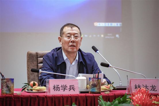杨学兵