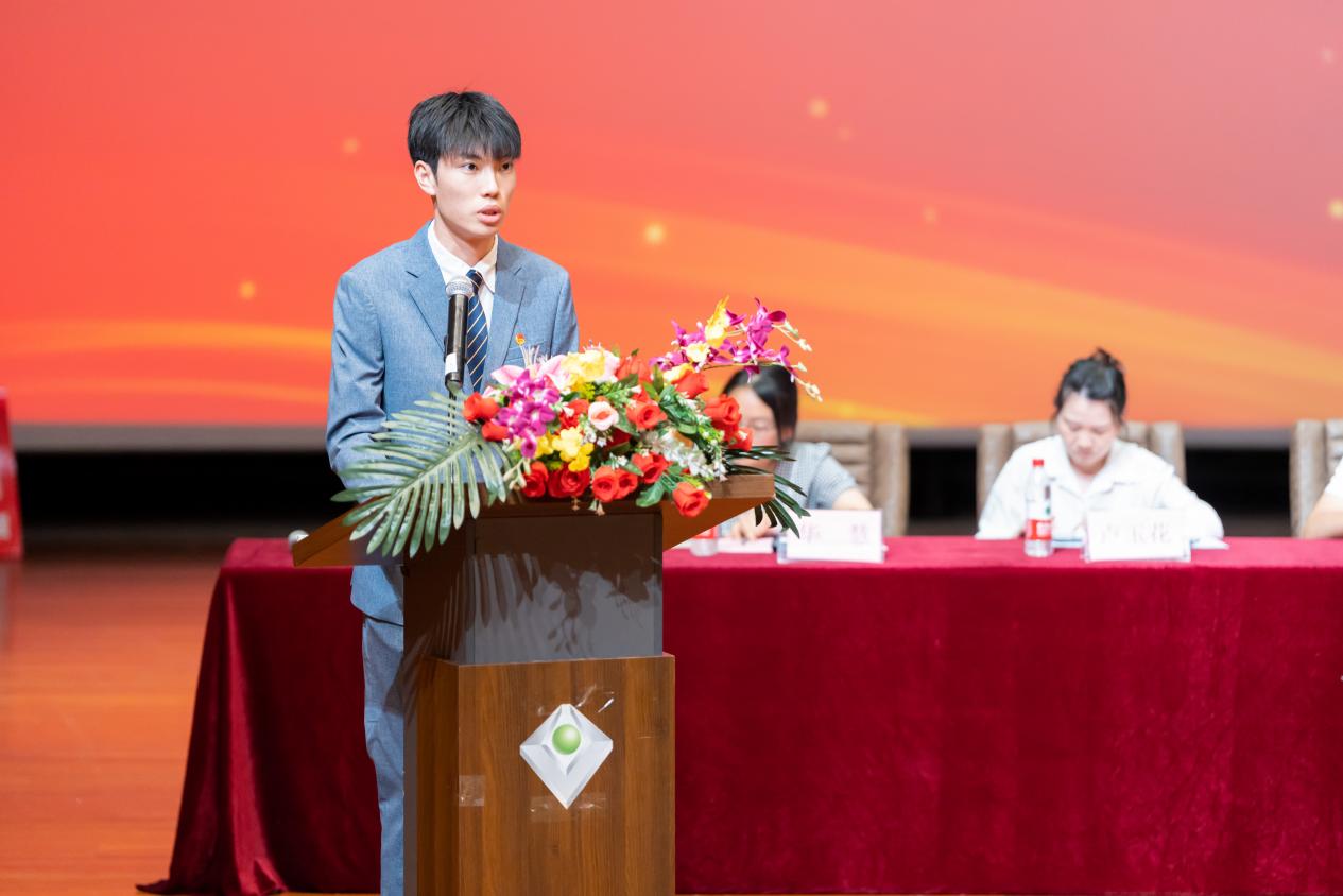 D:\桌面\学代会\新闻照片\12.jpg12