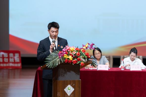 D:\桌面\学代会\新闻照片\5.jpg5
