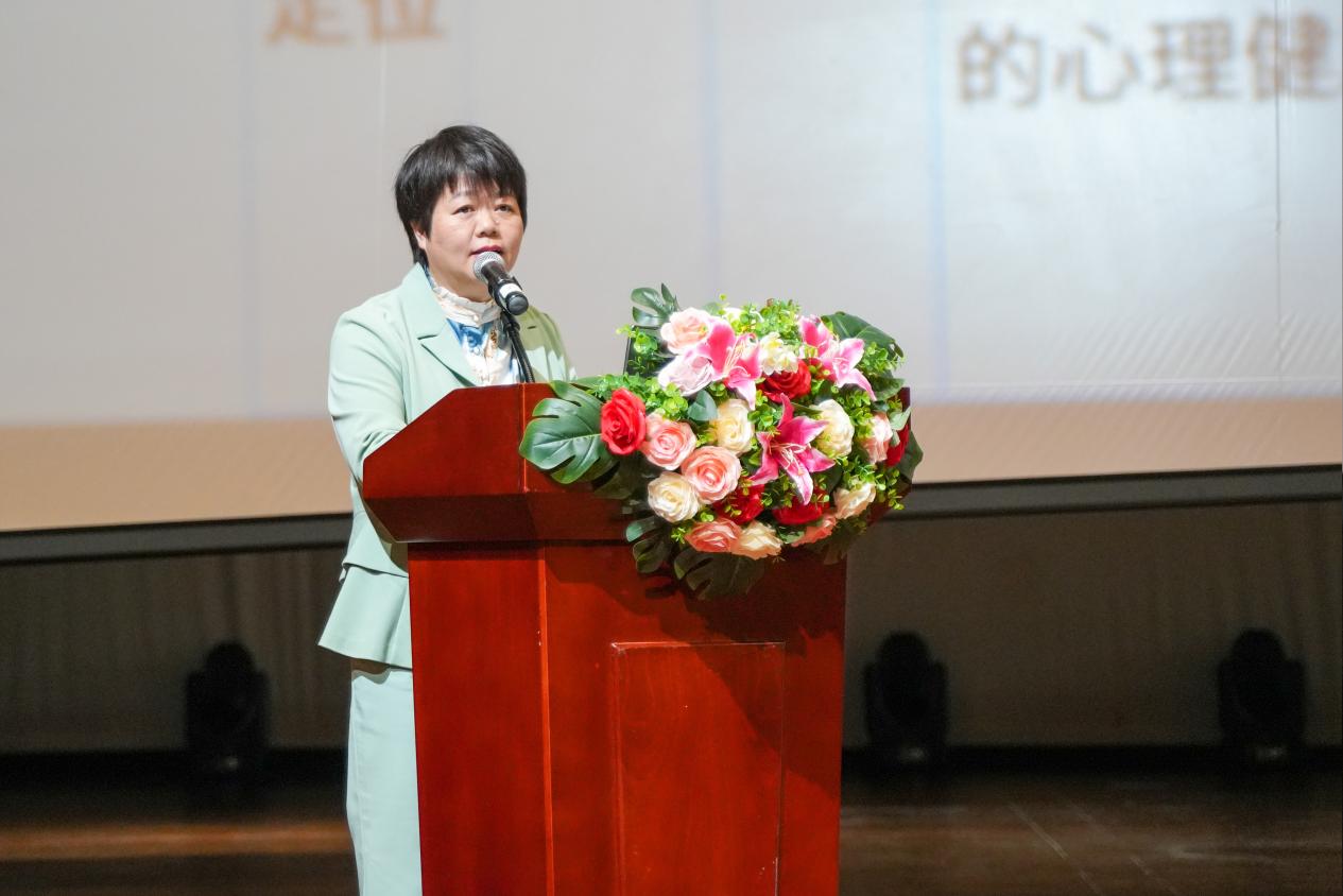 董校