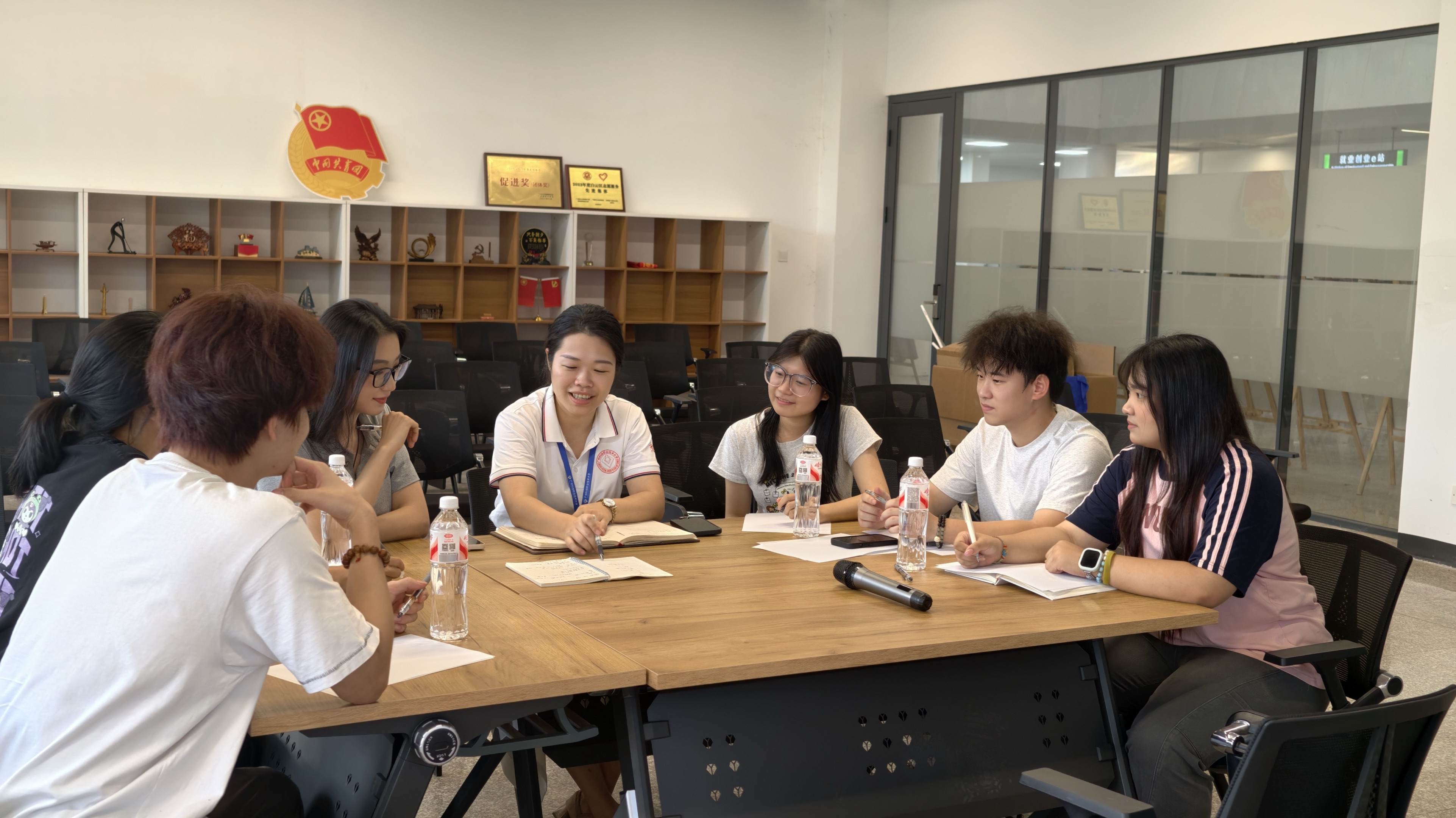 4559475ddc66faa3f9eb1611ff65cdcd.jpg 4559475ddc66faa3f9eb1611ff65cdcd.jpg