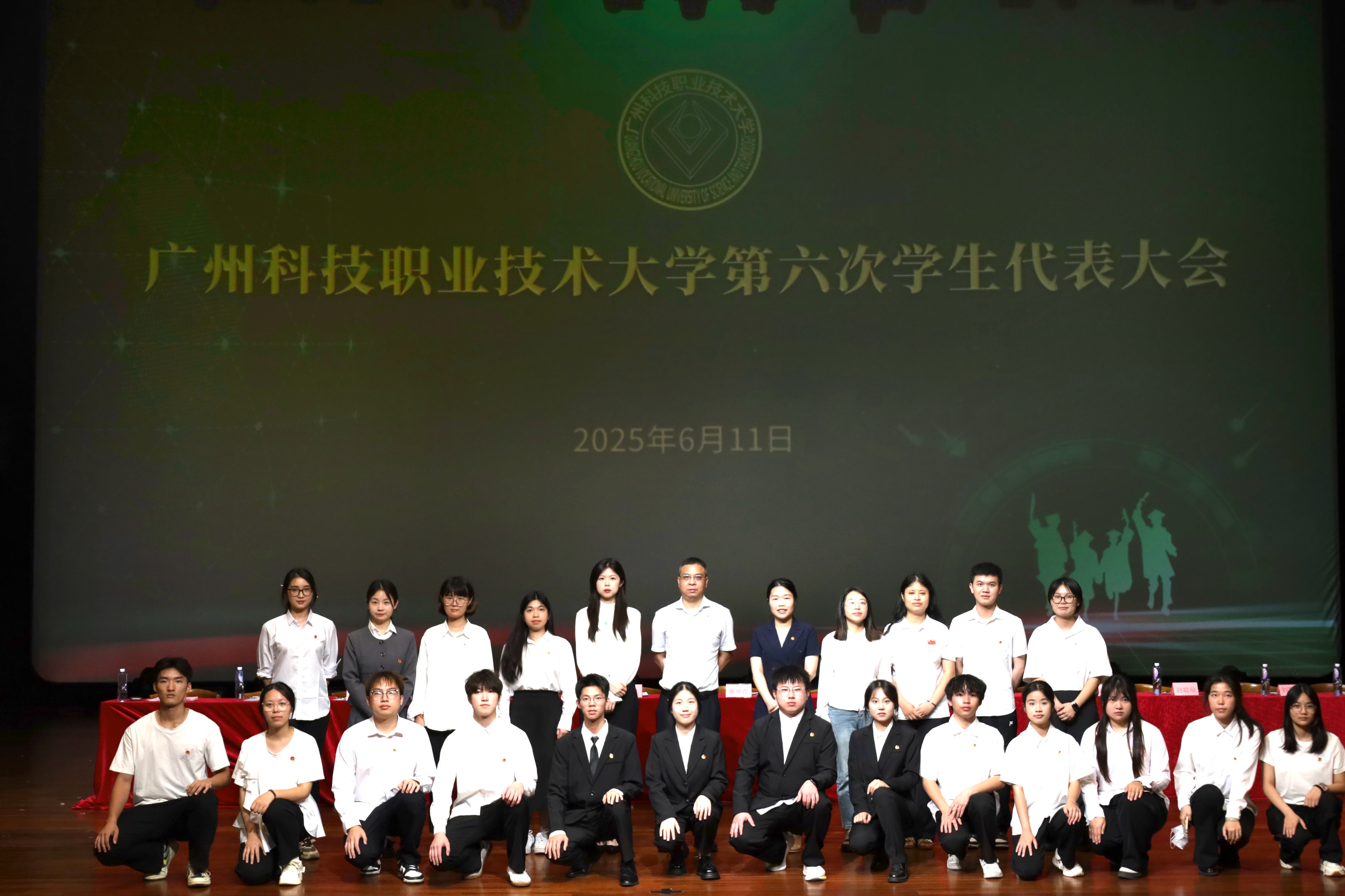 0c0c0fa5645aece2383389c7cea4238.jpg 0c0c0fa5645aece2383389c7cea4238.jpg