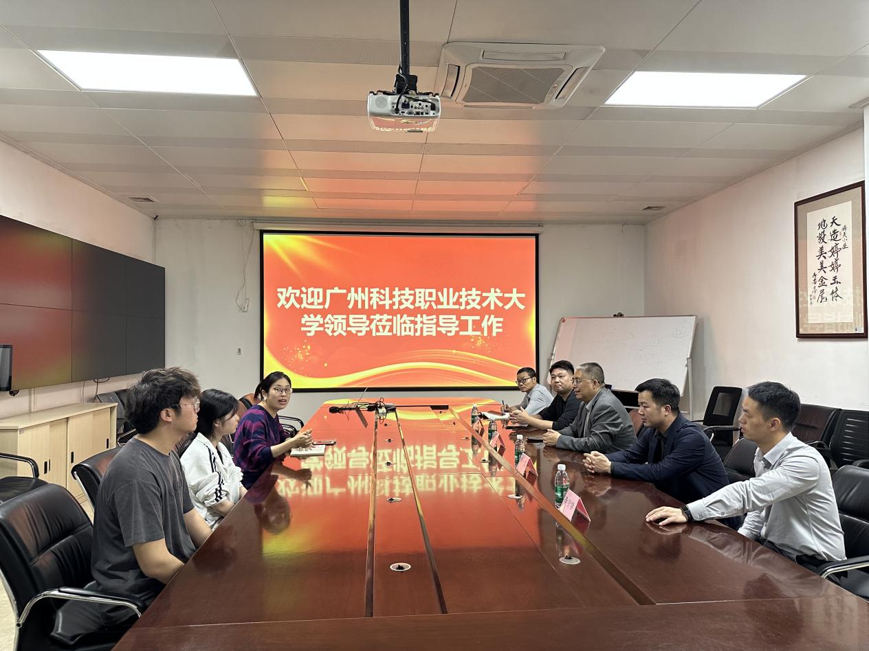 50a0e76950bdcce67bea2452274905a