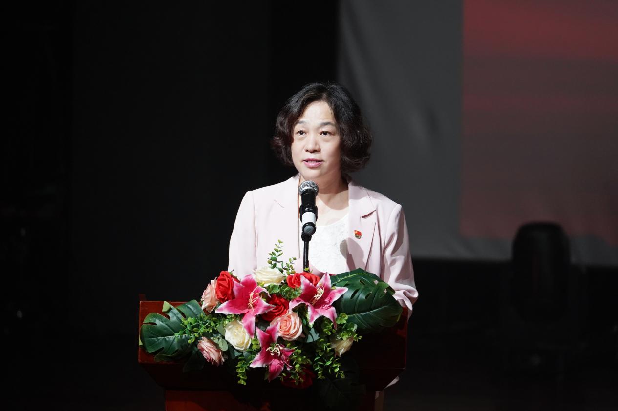 李杨红