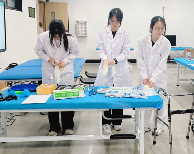 部分赛项学生竞赛现场5 部分赛项学生竞赛现场5