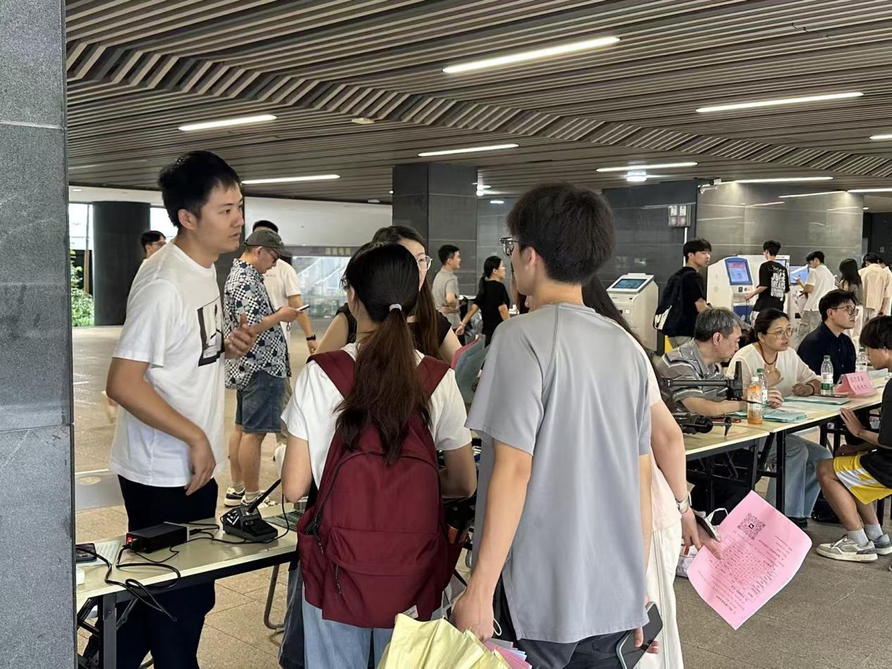 微专业线下咨询现场4 微专业线下咨询现场4
