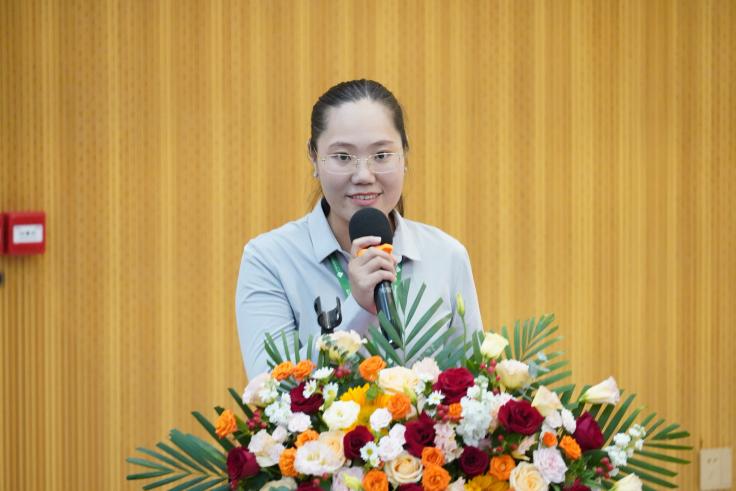 滨海教师代表修